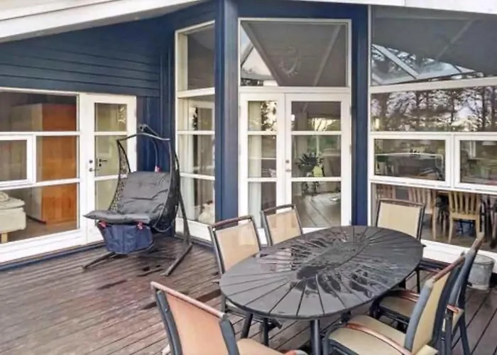 Дом отдыха Summerhouse On The And With Ocean View