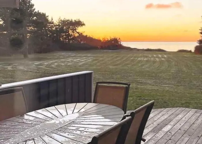 Дом отдыха Summerhouse On The And With Ocean View *