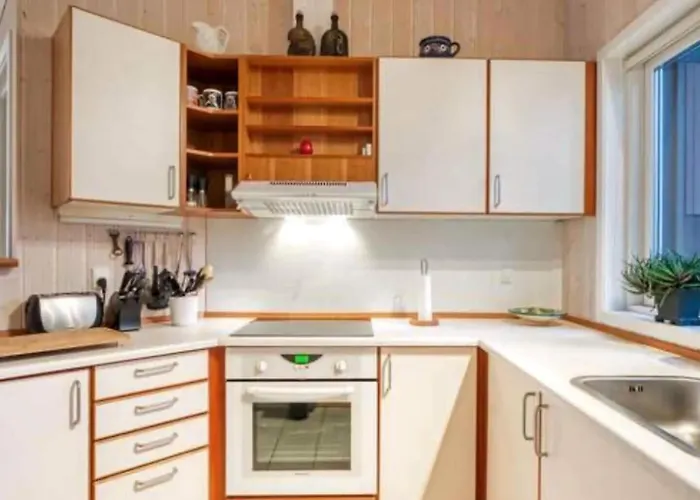 Дом отдыха Summerhouse On The And With Ocean View